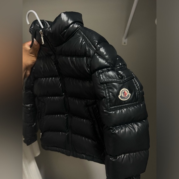 Moncler Kids Puffer Jacket / Worn Good Condition/ No Hoodie - Picture 4 of 7